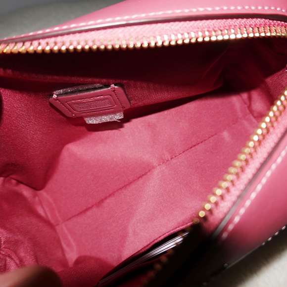 Coach Gingham Crossbody/Shoulder Bag 🎉Host Pick🎉 - Picture 6 of 6